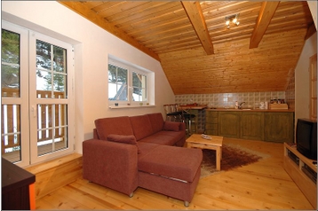 Частен дом Huty 6